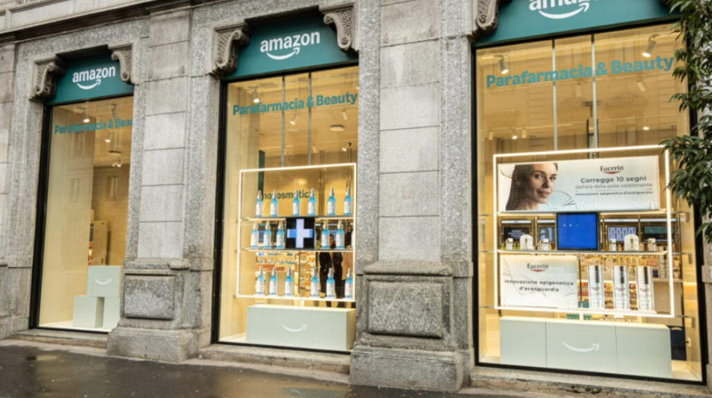 Компания Amazon открыла первый магазин косметики в Милане
